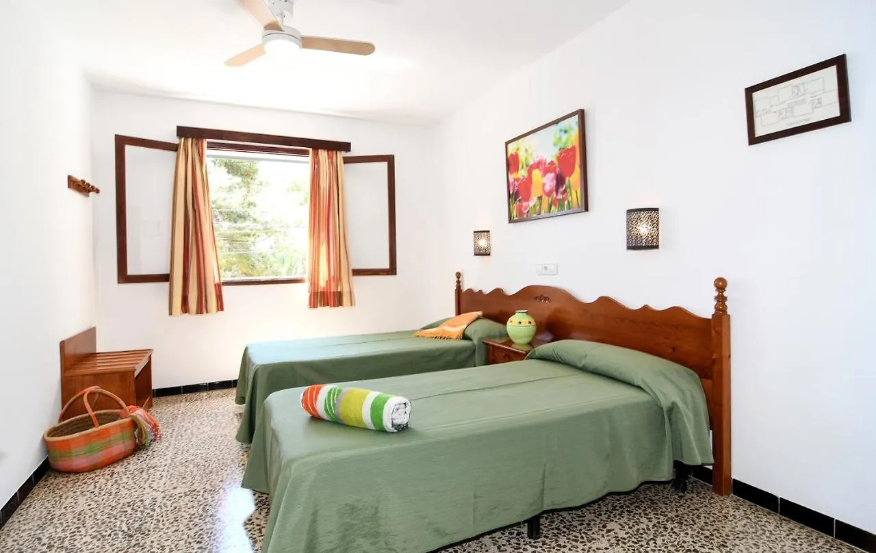 ** Guest house Hostal La Ceiba Cala d'Or  Spain
